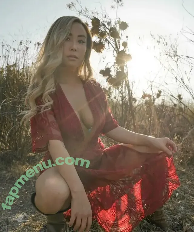 DJ Jeanius nude photo #0001 (mama_jeanius / mama_jeanius_)