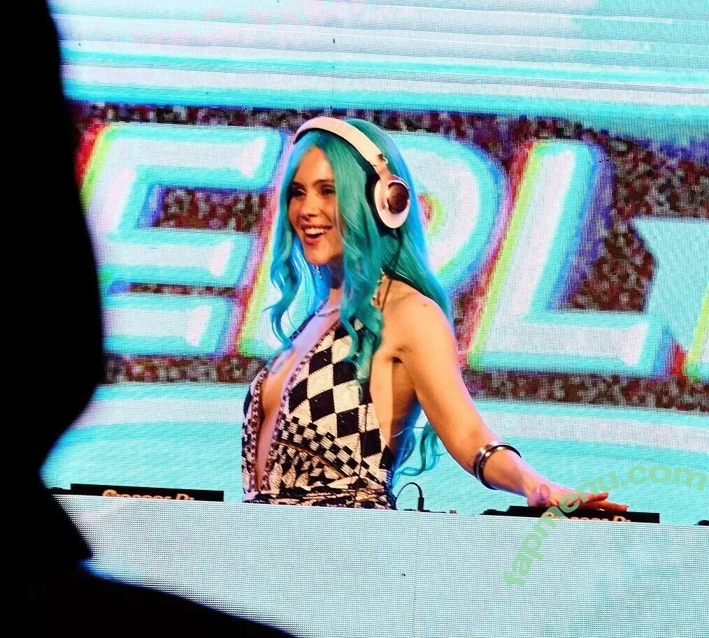 DJ Tigerlily nude photo #0066 (djtigerlily / tigerlily)