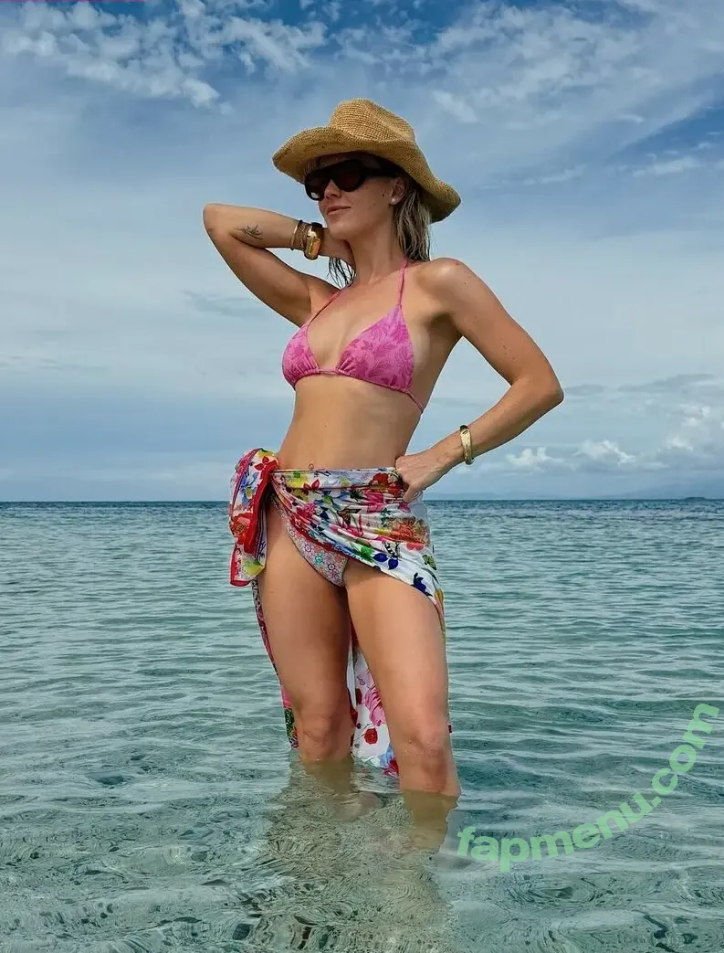 DJ Tigerlily nude photo #0090 (djtigerlily / tigerlily)