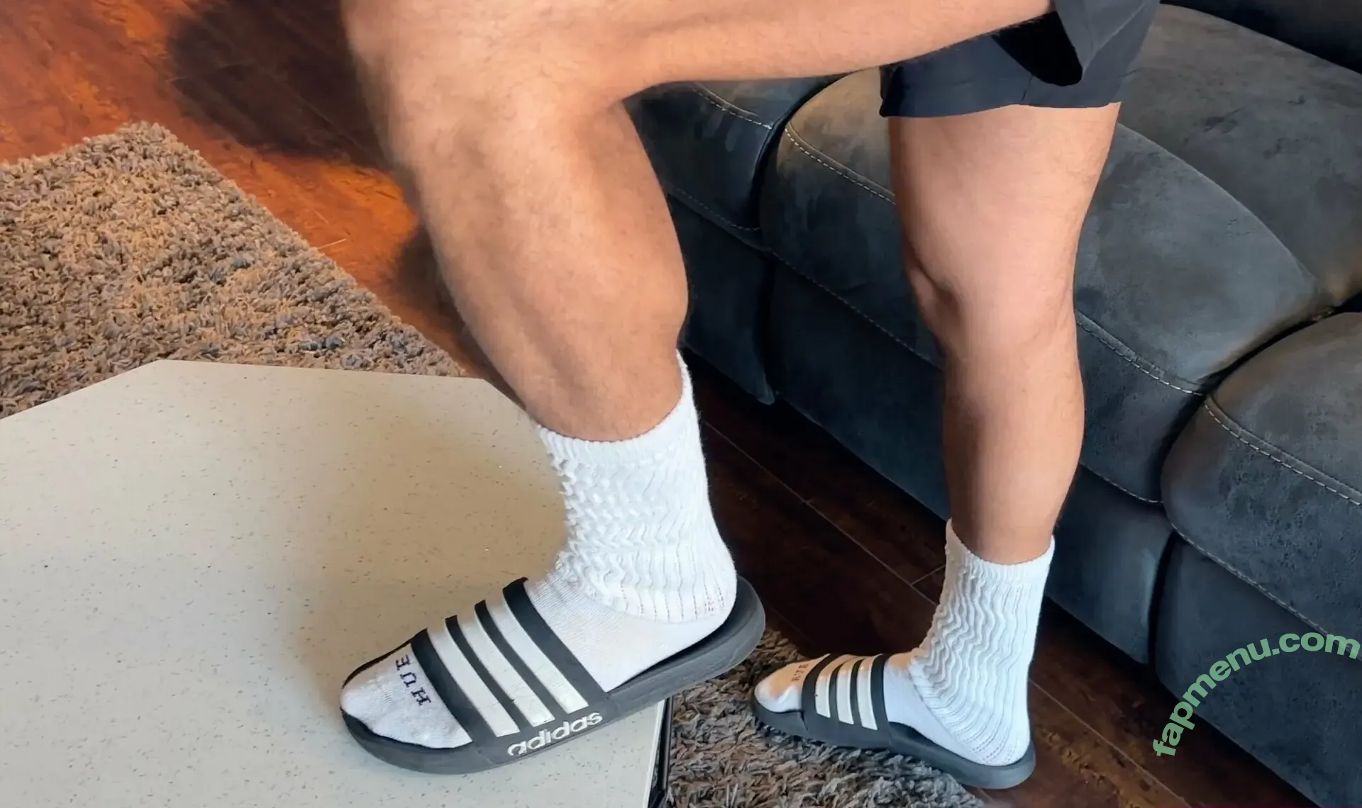 djguyruben nude photo #0007 (djguyruben)