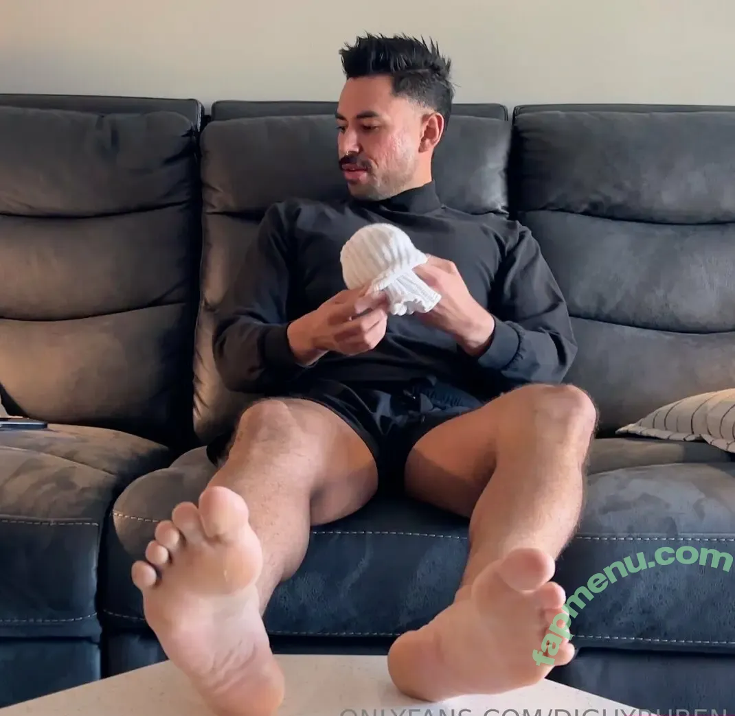 djguyruben nude photo #0012 (djguyruben)