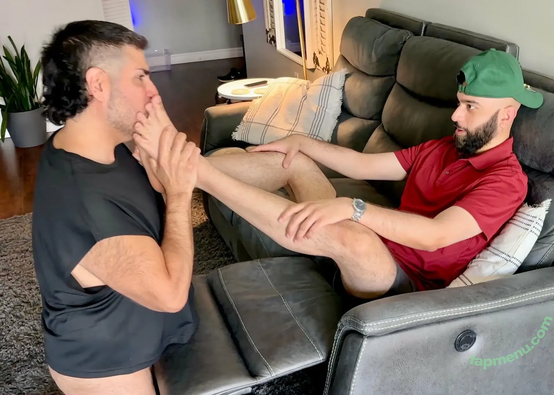 djguyruben nude photo #0236 (djguyruben)