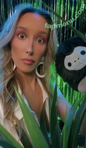 DJMissShelton nude photo #0131