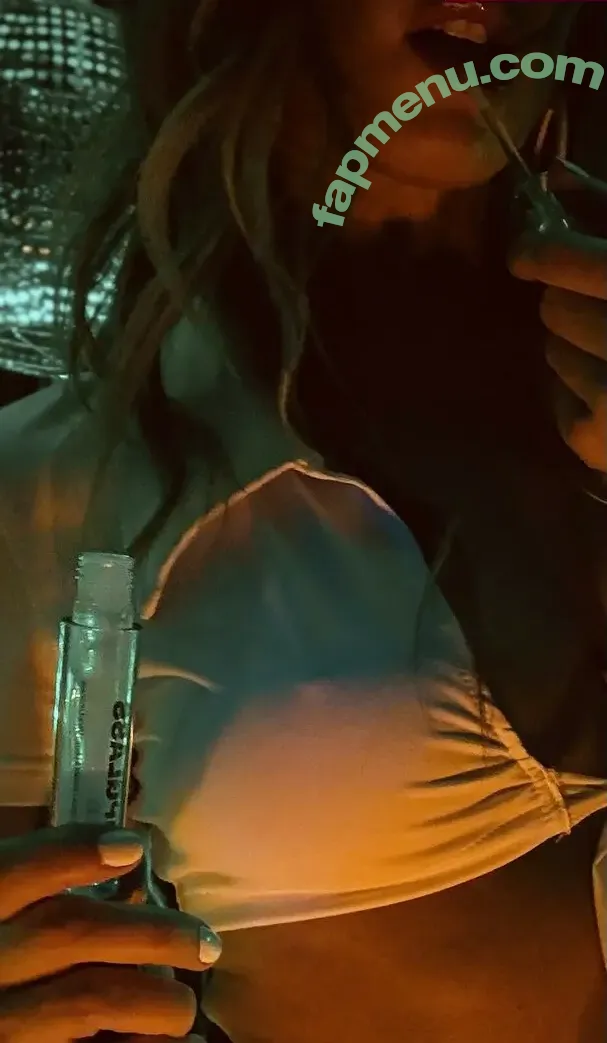 DJMissShelton nude photo #0112 (DJMissShelton)