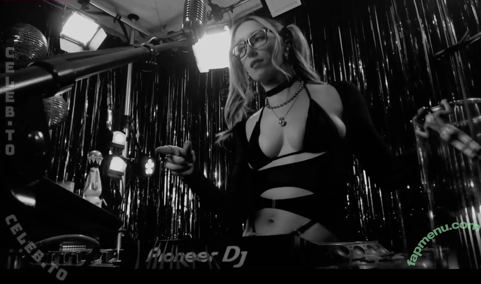 DJMissShelton nude photo #0164 (missshelton)