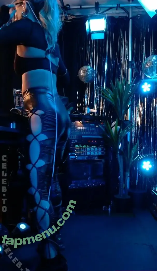 DJMissShelton nude photo #0167 (missshelton)