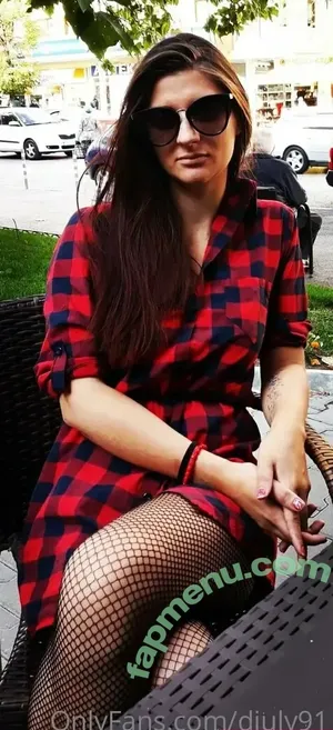 djuly91 / djulyamw nude photo #0025