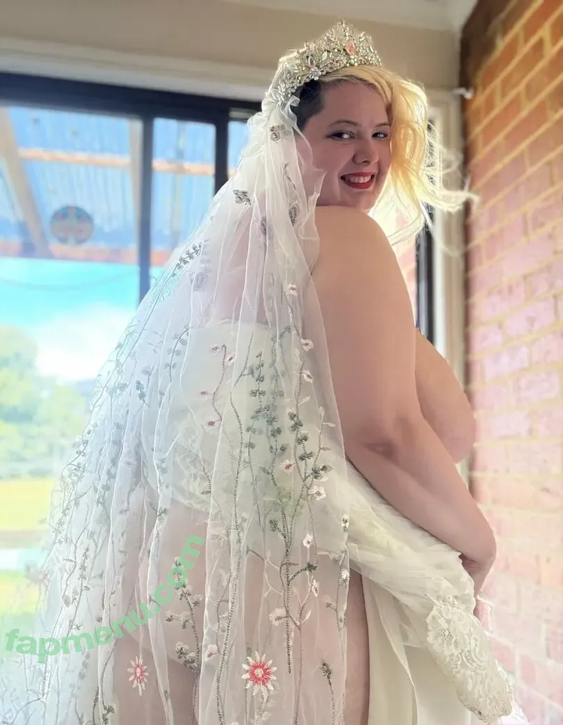 doctorsybilfavourites nude photo #0041 (doctorsybilfavourites)