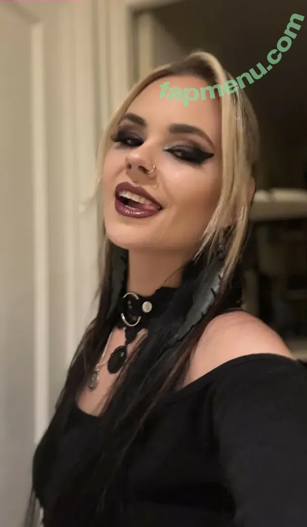 Dogtorizzy nude photo #0015 (Dogtorizzy)