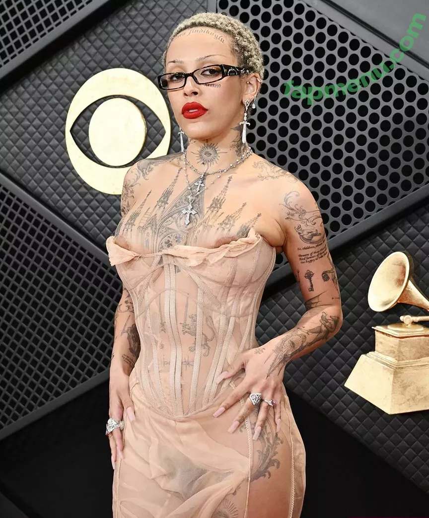 Doja Cat nude photo #0751 (DojaCat / missdojakitty)