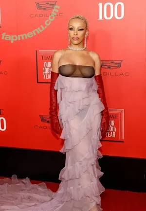 Doja Cat / DojaCat nude photo #1924