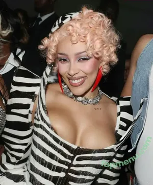 Doja Cat / DojaCat nude photo #1992