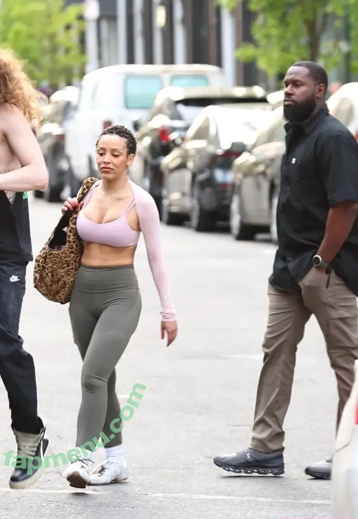 Doja Cat nude photo #1608 (DojaCat)
