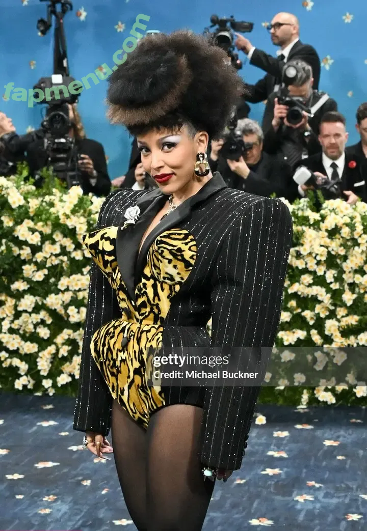 Doja Cat nude photo #1645 (DojaCat)