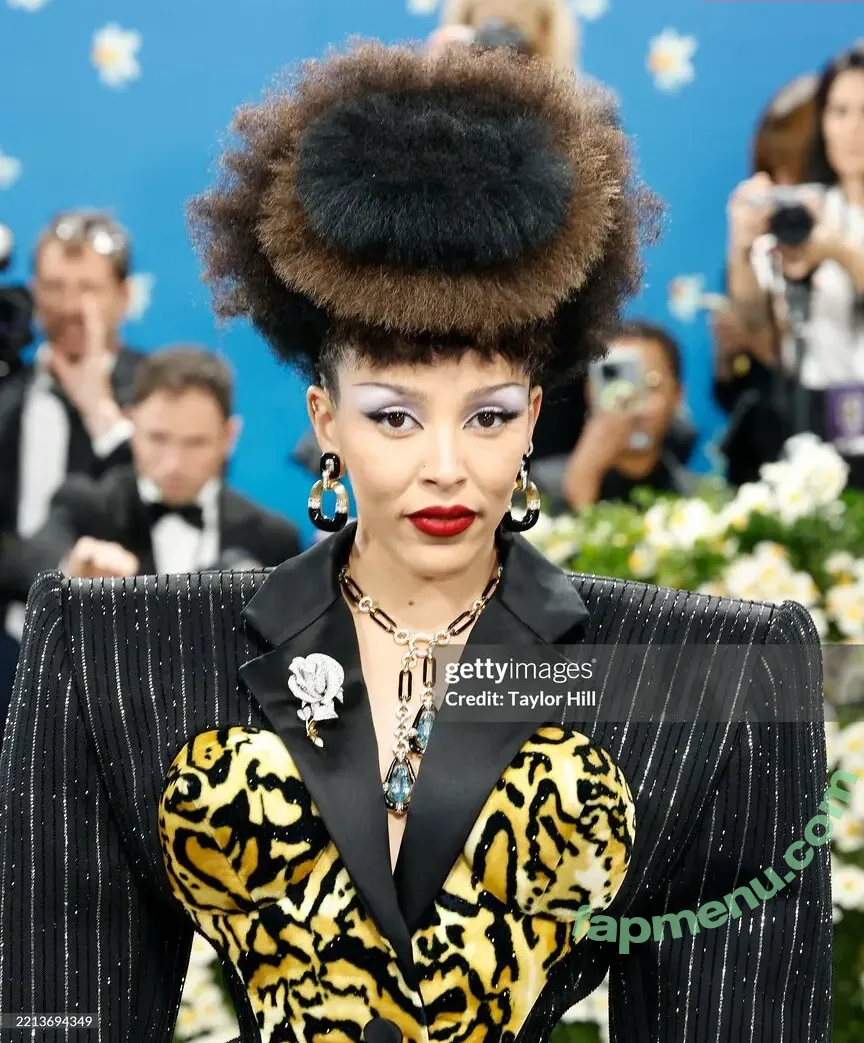 Doja Cat nude photo #1649 (DojaCat)