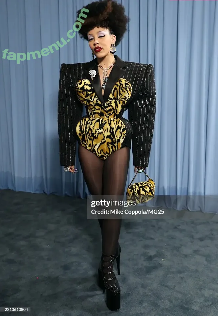 Doja Cat nude photo #1651 (DojaCat)