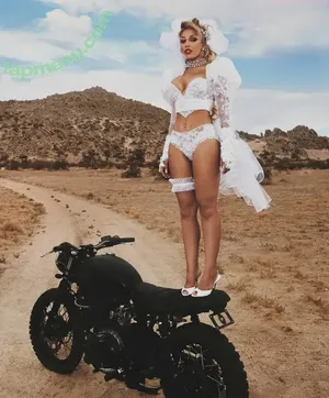 Doja Cat / DojaCat nude photo #2020
