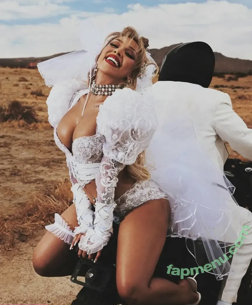 Doja Cat nude photo #2018 (DojaCat)