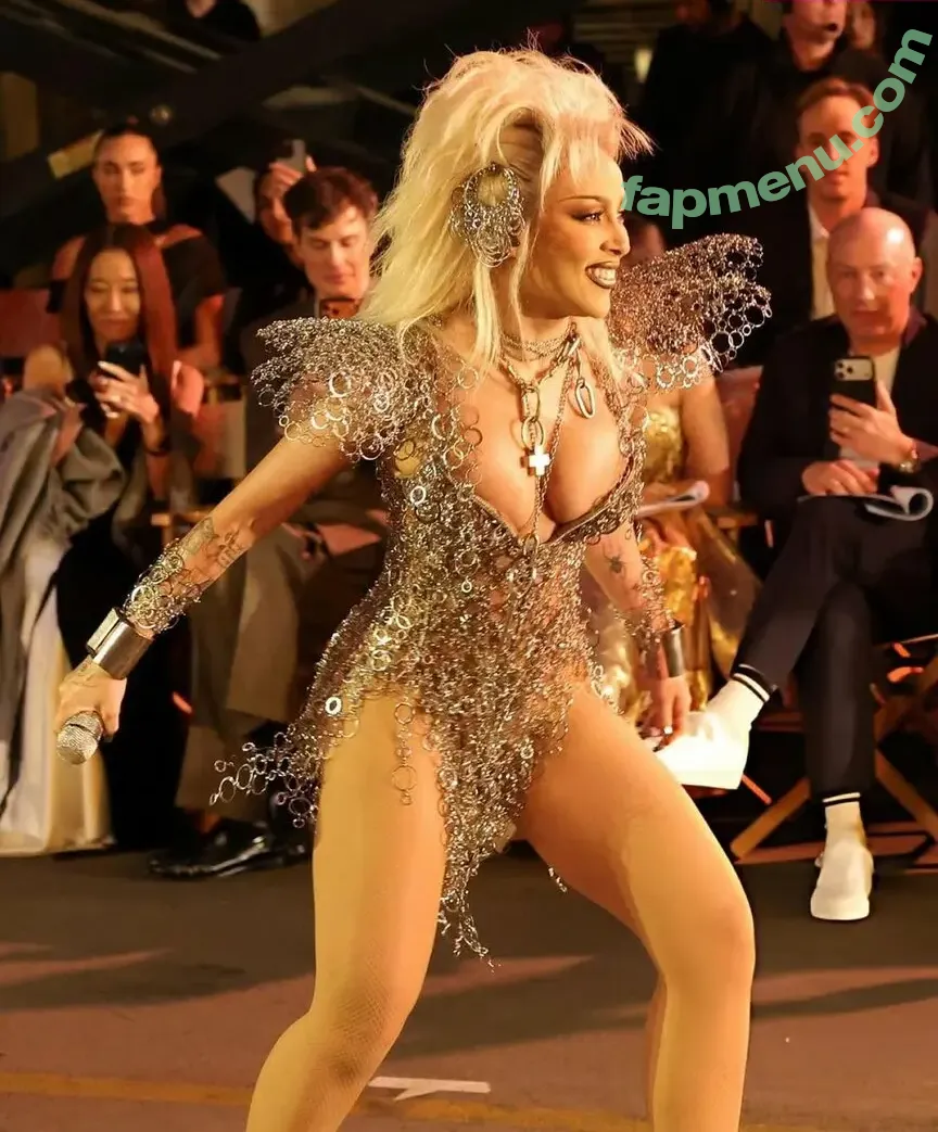 Doja Cat nude photo #2035 (DojaCat / missdojakitty)