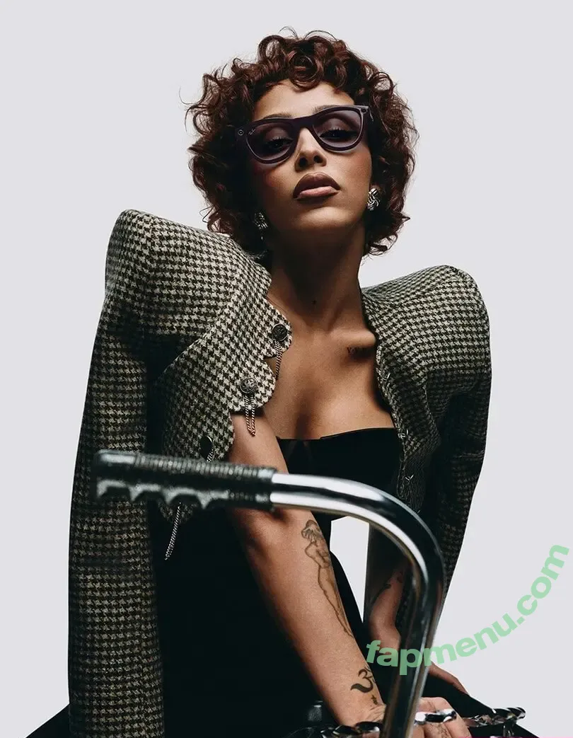 Doja Cat nude photo #2104 (DojaCat)