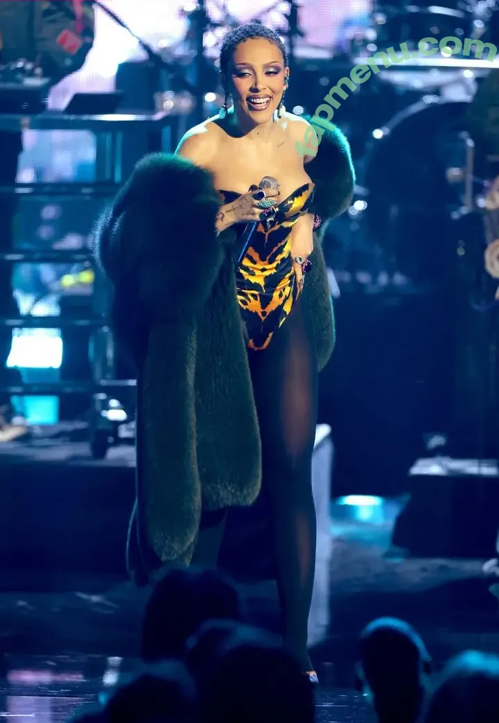 Doja Cat nude photo #2126 (DojaCat)
