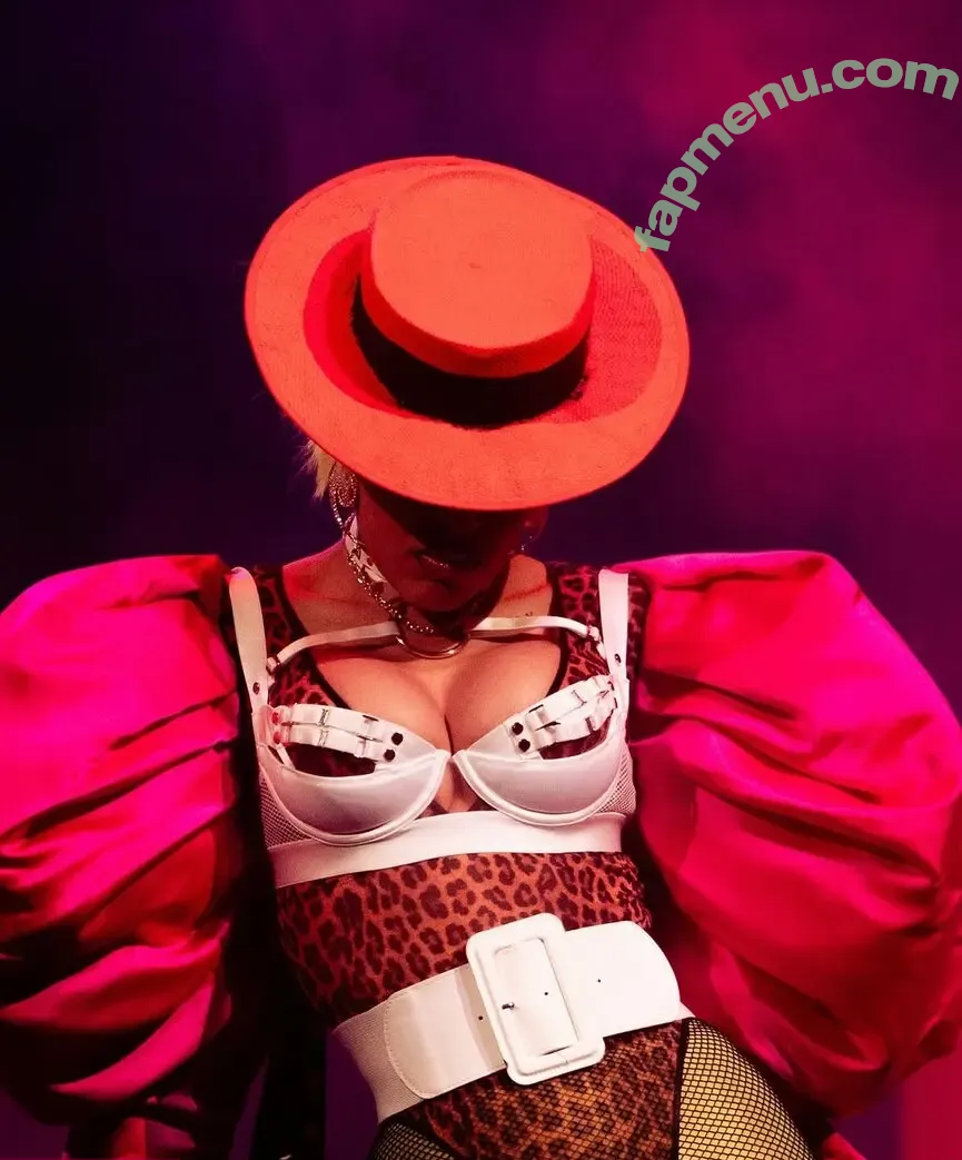 Doja Cat nude photo #2198 (DojaCat / missdojakitty)