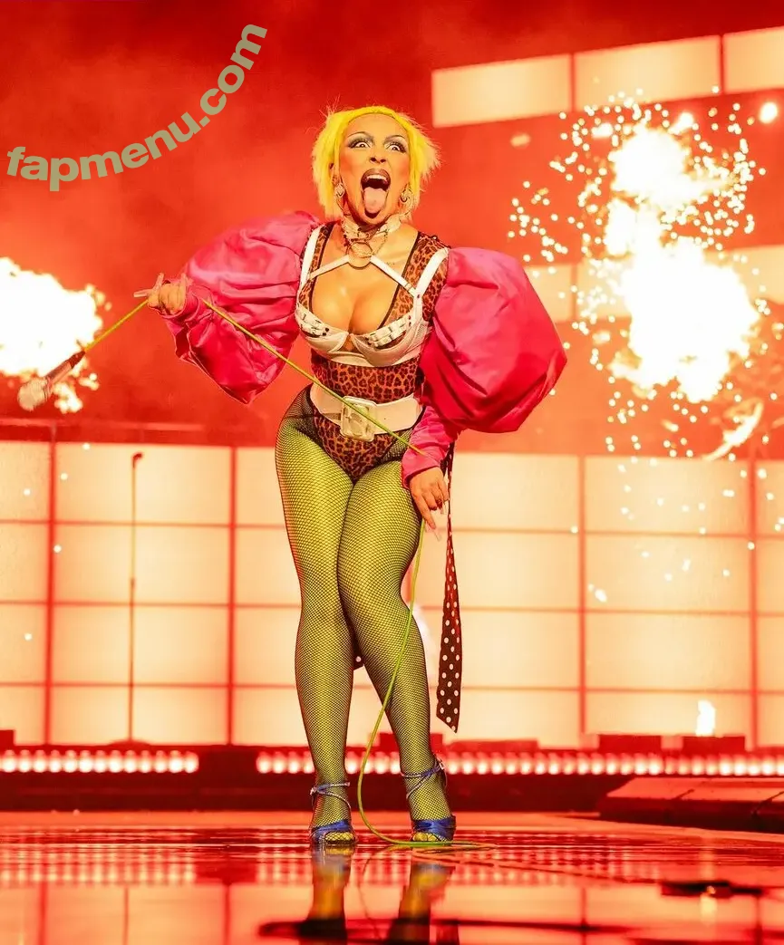 Doja Cat nude photo #2201 (DojaCat / missdojakitty)