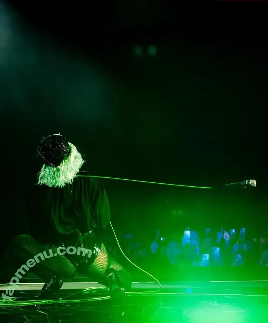 Doja Cat nude photo #2274 (DojaCat / missdojakitty)