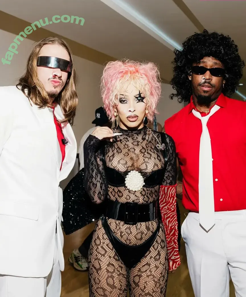 Doja Cat nude photo #2289 (DojaCat / missdojakitty)