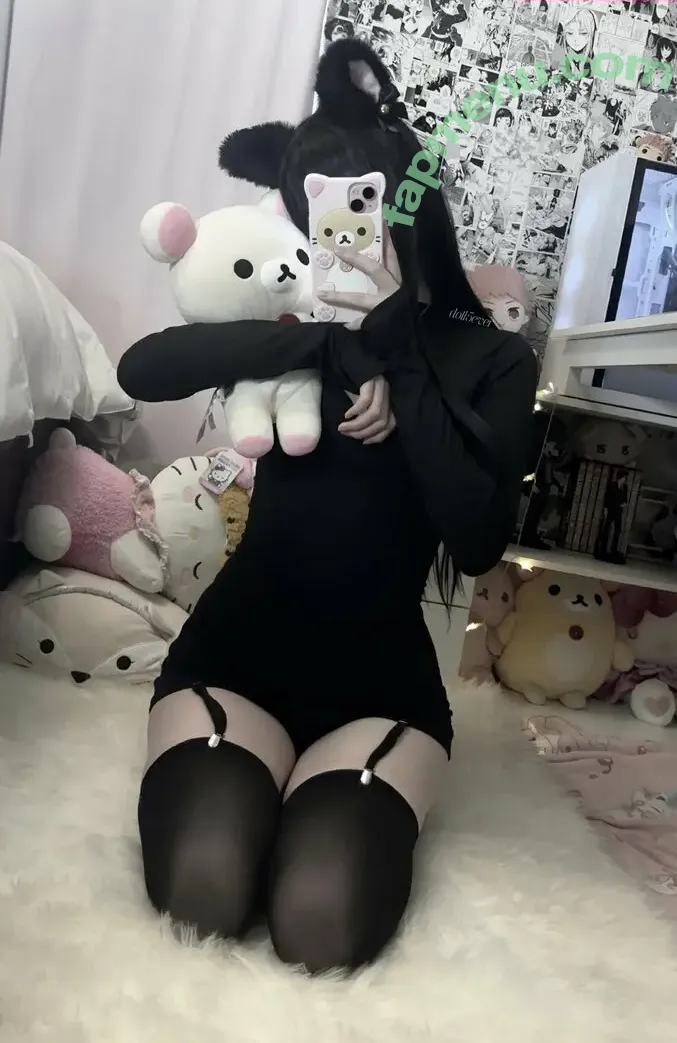 Doll5ever nude photo #0011 (Doll5ever)
