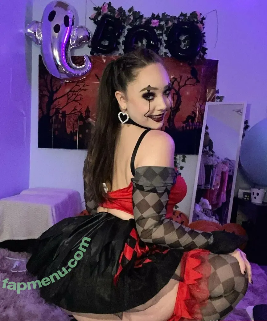 dollfacedangr nude photo #0019 (dollfacedangr)