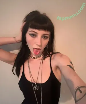  nude photo #0004