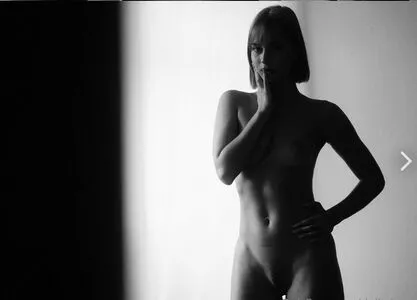 Dolly Dyson / DollyDyx / dollydysonsonly / dollydysonxxx nude photo #0018