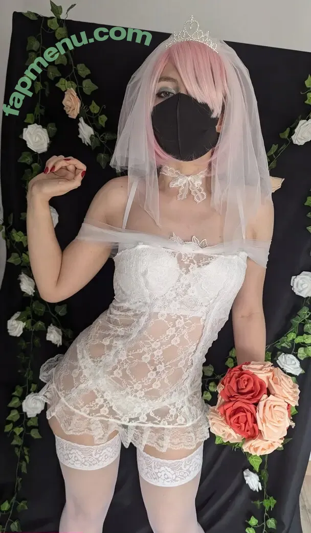 Dolly Liney nude photo #0004 (DollyLiney)