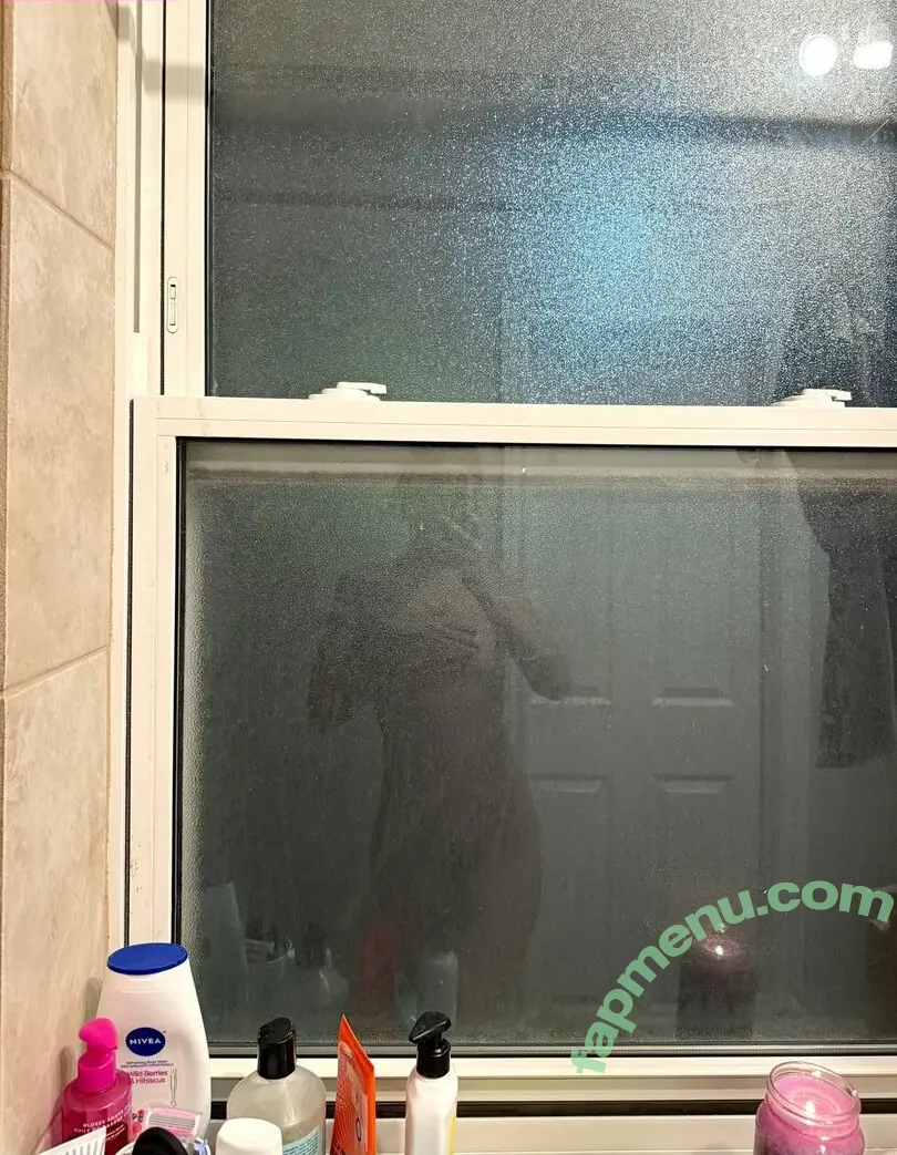 dollylol nude photo #0122 (diabolic_dolly / dollybxbyy)
