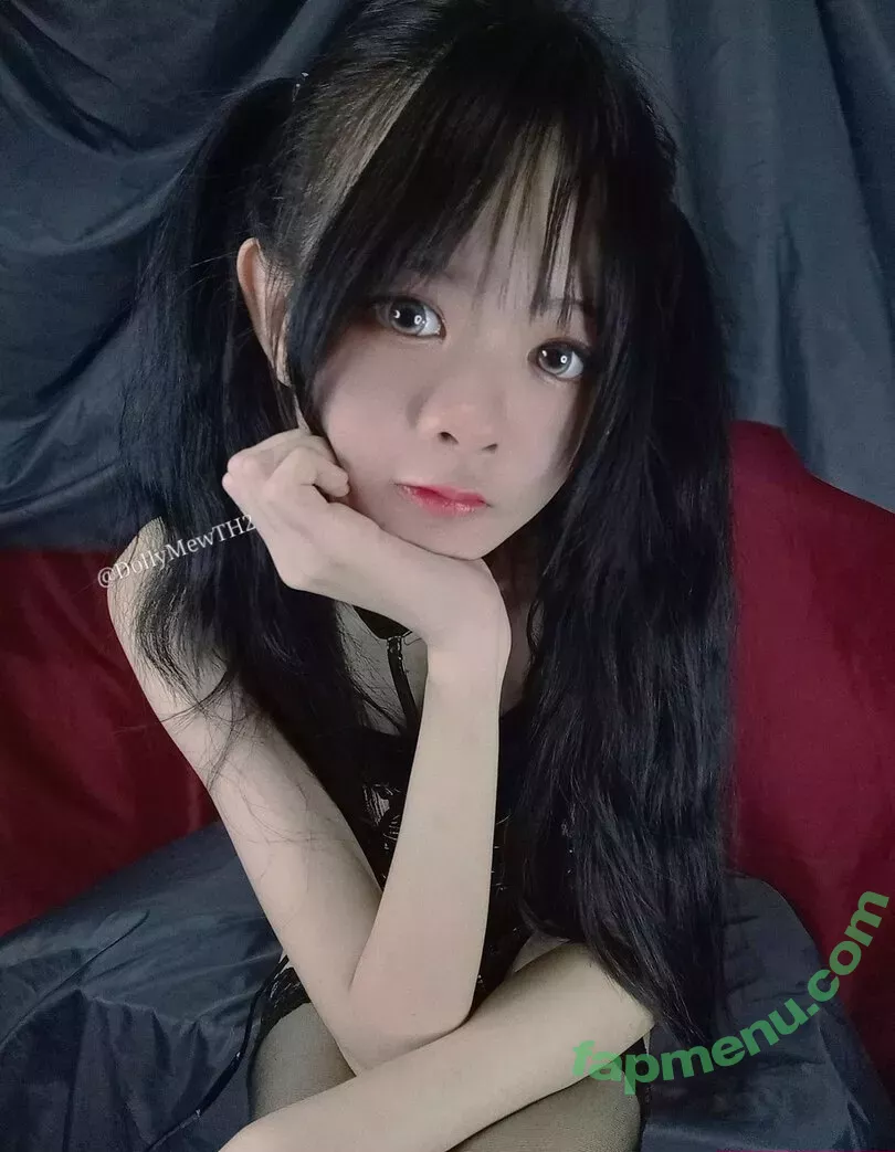 DollyMew nude photo #0034 (dollymewth / dollymewth2)