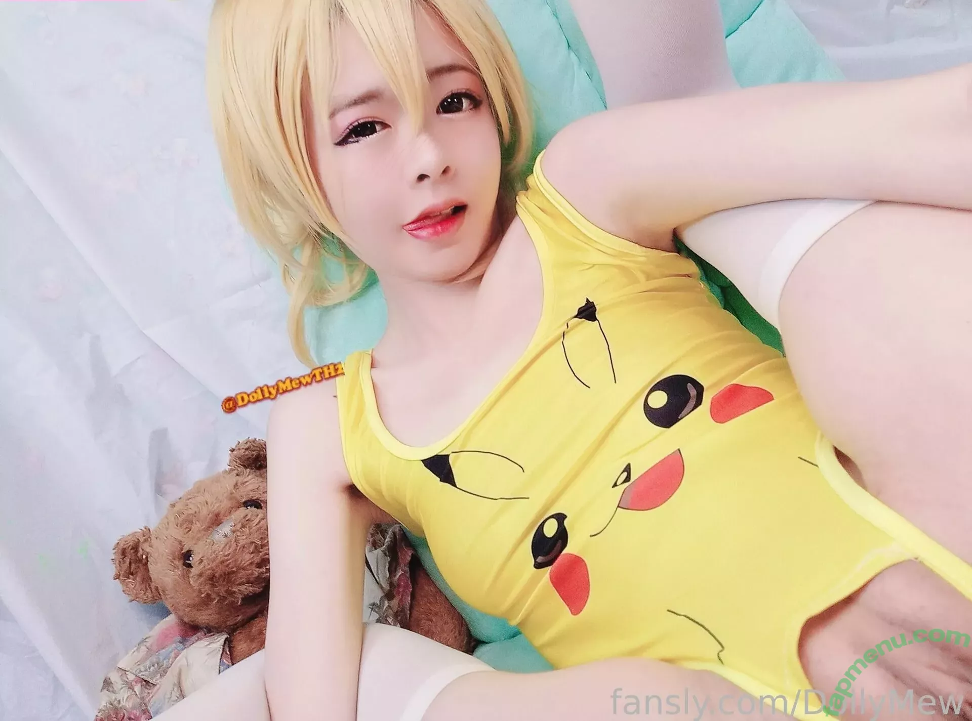 DollyMew nude photo #0057 (dollymewth / dollymewth2)