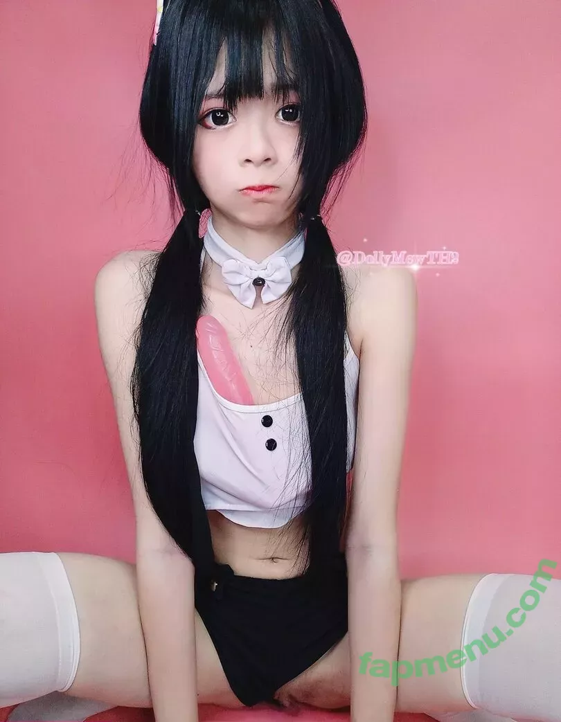 DollyMew nude photo #0118 (dollymewth / dollymewth2)