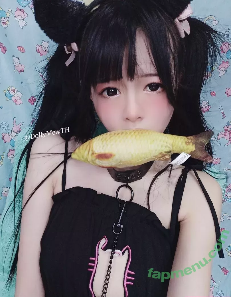 DollyMew nude photo #0208 (dollymewth / dollymewth2)