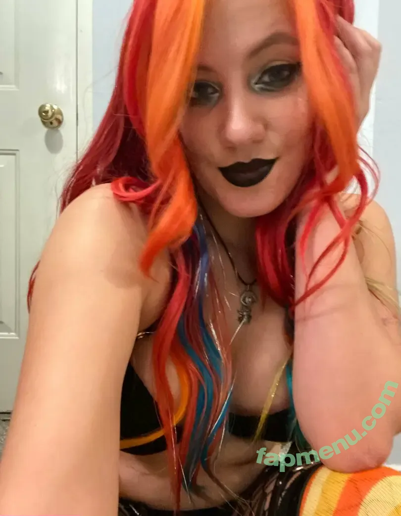 domina-mara nude photo #0003 (maradomina)