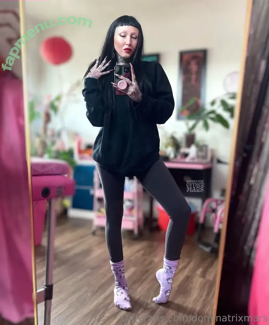 dominatrixmars nude photo #0007 (dominatrixmars)