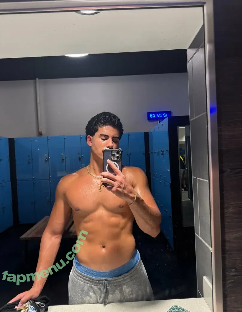 dominicanpapi4 nude photo #0071 (ralphyperdomo)