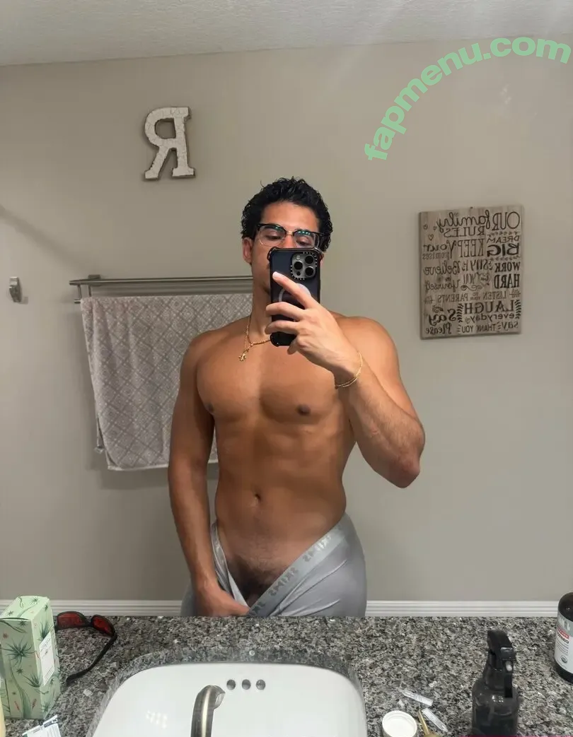 dominicanpapi4 nude photo #0084 (ralphyperdomo)