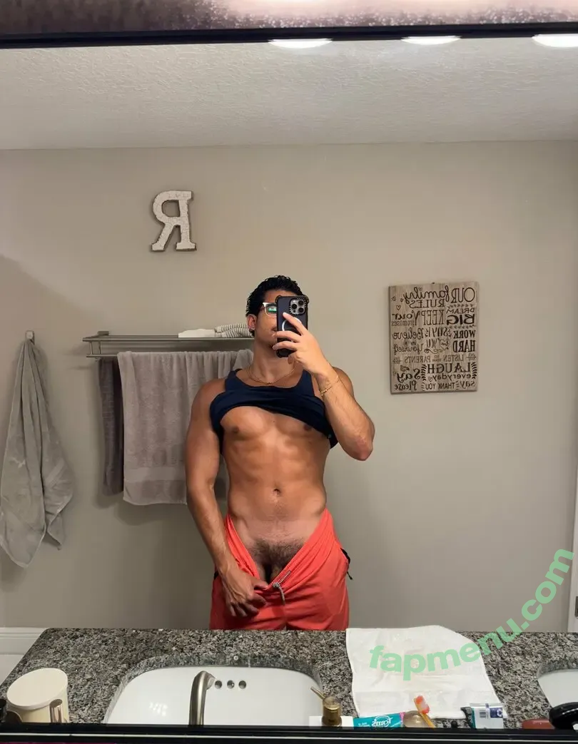 dominicanpapi4 nude photo #0102 (ralphyperdomo)