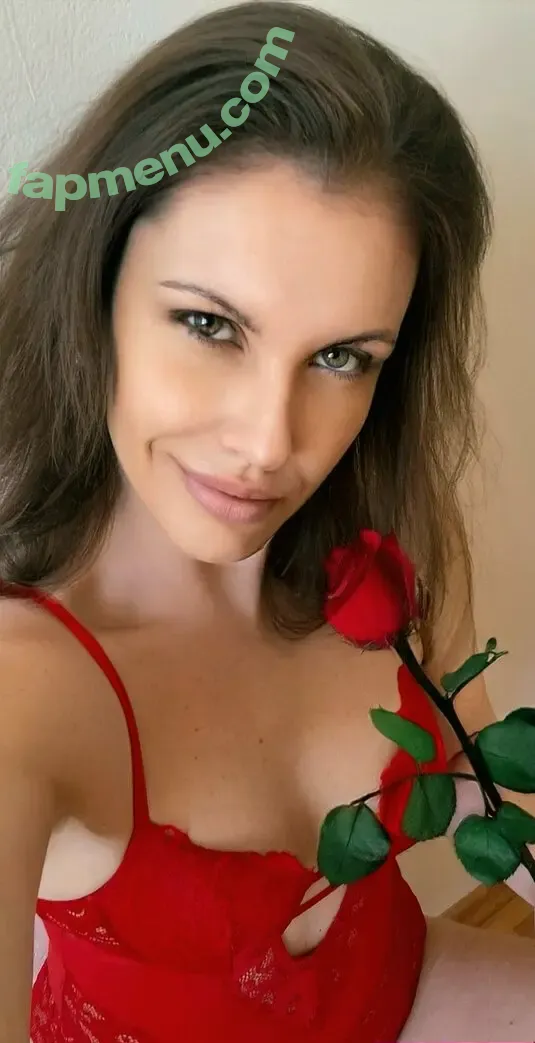 dominikacz nude photo #0002 (dominikacz)