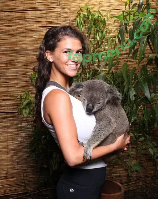 Dominique D'Angelo nude photo #0240 (Mini Jello / mini_jello / minijello)