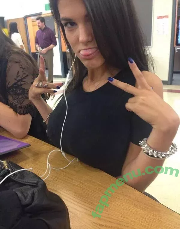 Dominique D'Angelo nude photo #0289 (Mini Jello / mini_jello / minijello)