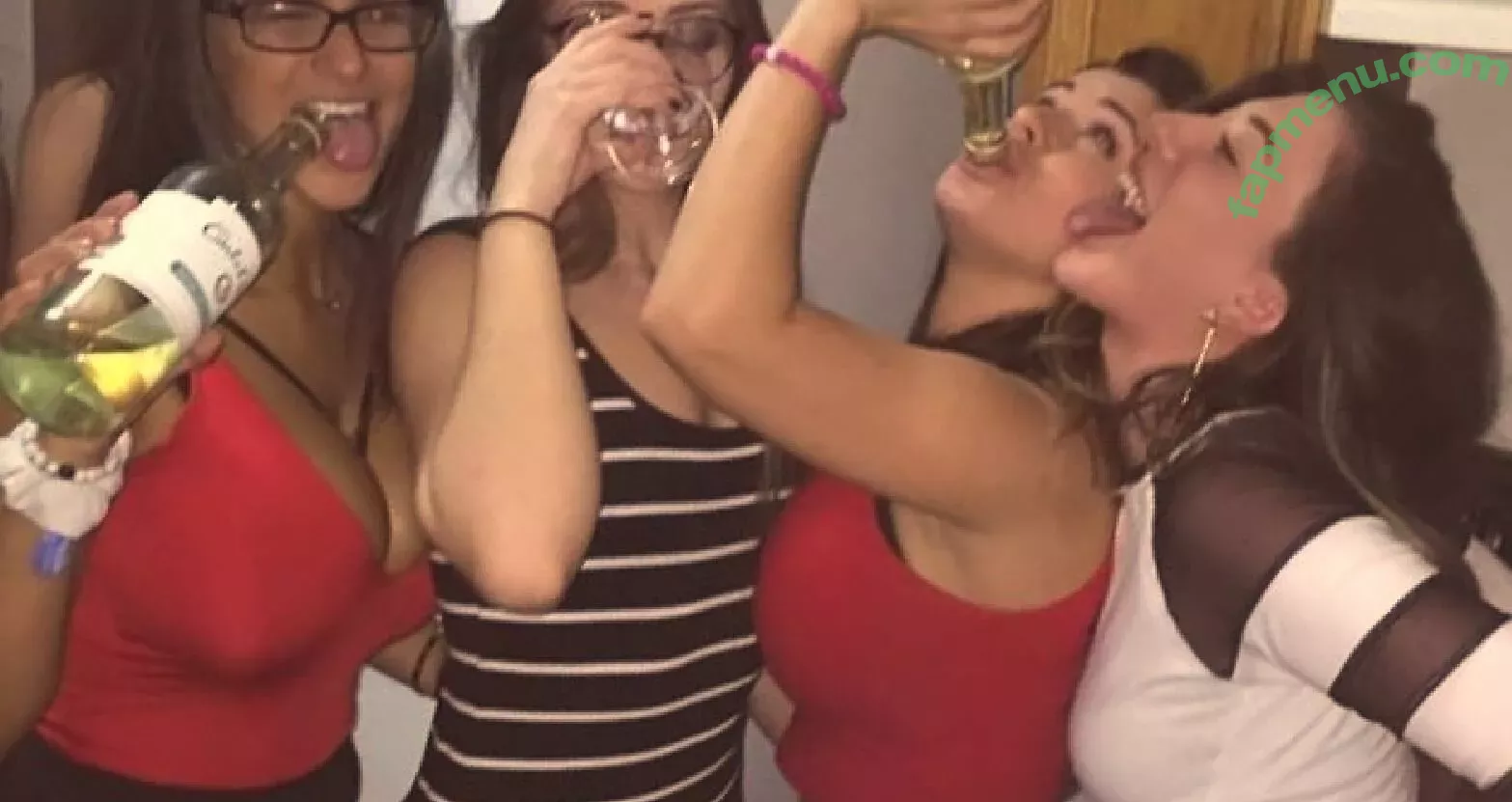 Dominique D'Angelo nude photo #0307 (Mini Jello / mini_jello / minijello)