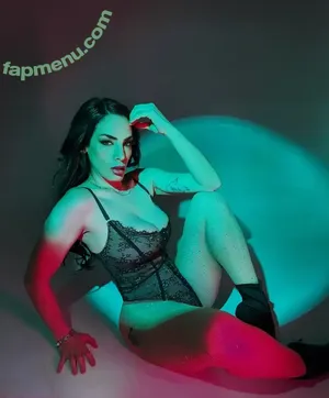 Dominique Dicaprio / dominiquedicaprio nude photo #0017