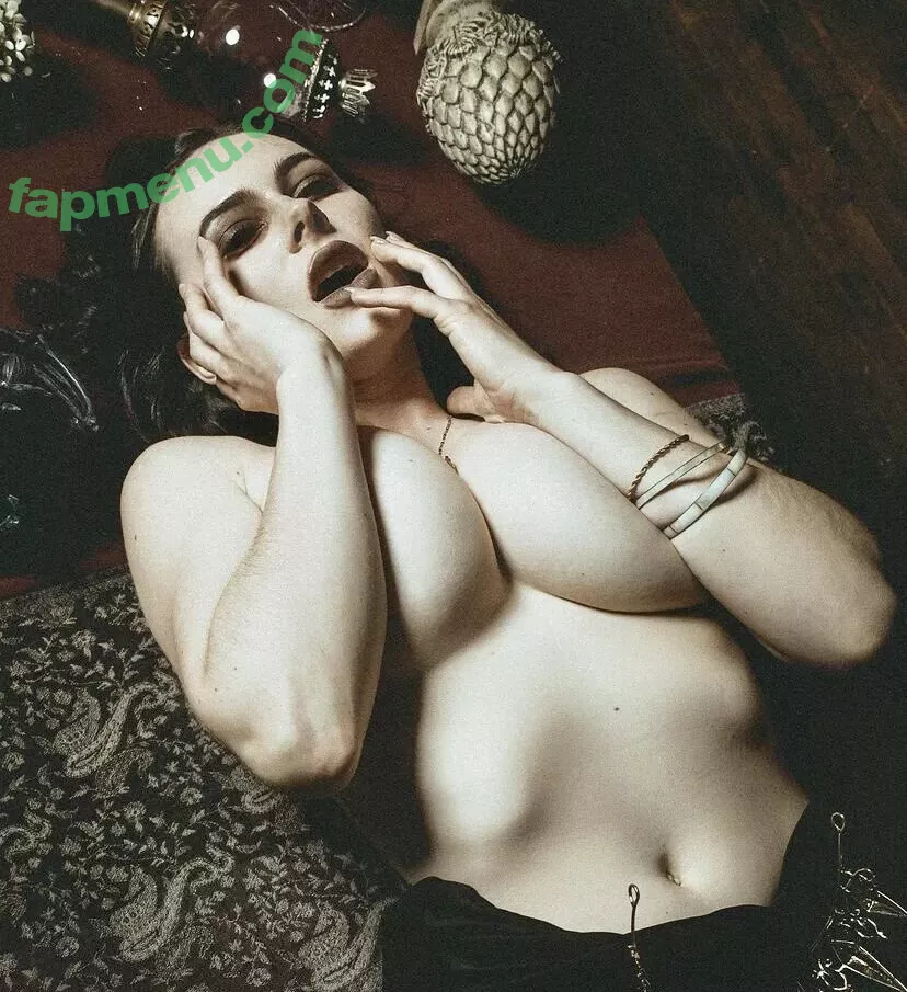 Dominoincolor nude photo #0006 (Moonlight Magazine / moonlightmagazine)